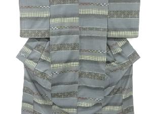 リサイクル　横段に七宝模様織り出し手織り紬着物